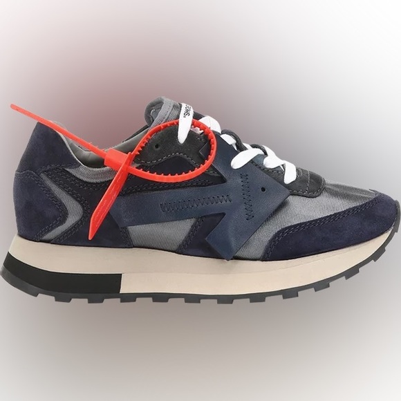 Authentic- Off-White HG runner sneakers.. **LIMITED EDITION ** - Picture 1 of 9